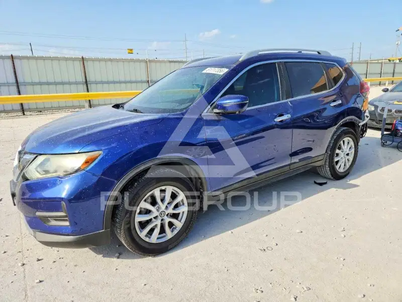 2018 Nissan ROGUE photo