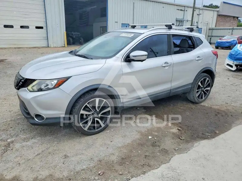 2018 Nissan ROGUE фото