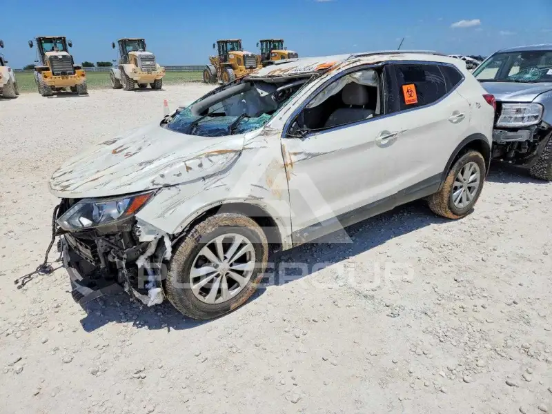 2018 Nissan ROGUE фото