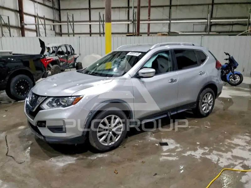 2018 Nissan ROGUE photo