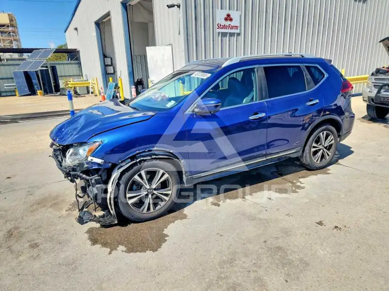 2018 Nissan ROGUE фото