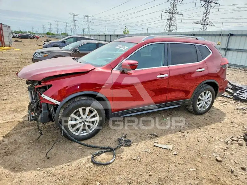 2018 Nissan ROGUE photo