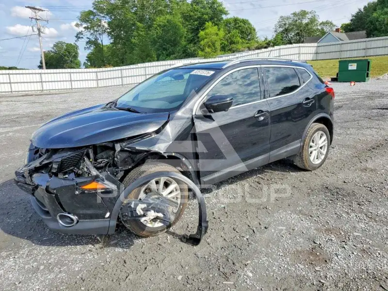 2018 Nissan ROGUE фото