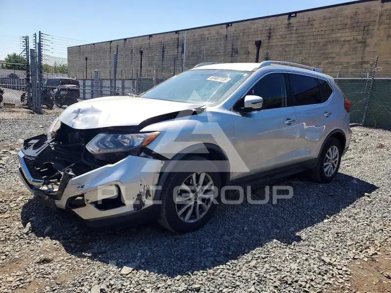 2018 Nissan ROGUE фото