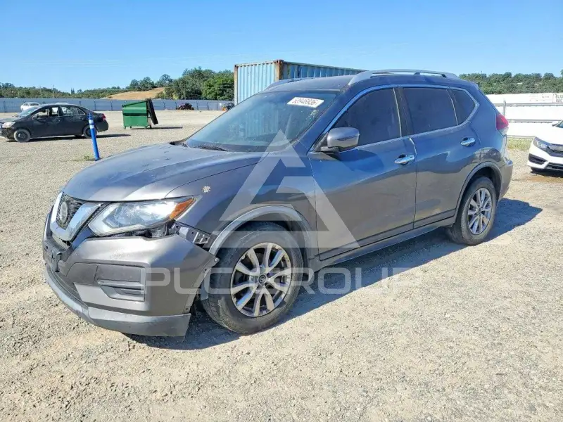 2018 Nissan ROGUE photo