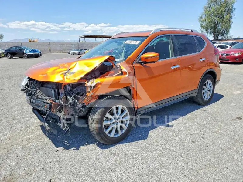 2018 Nissan ROGUE photo