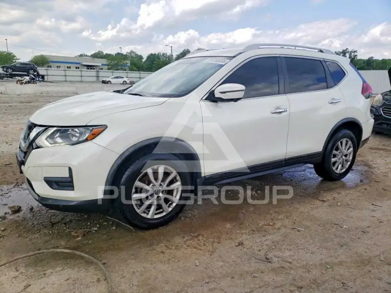 2018 Nissan ROGUE photo