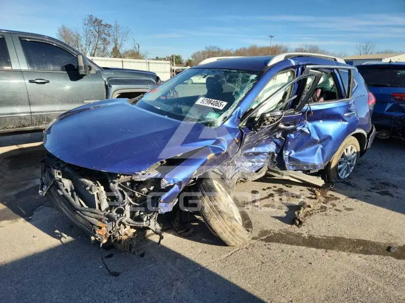 2018 Nissan ROGUE фото