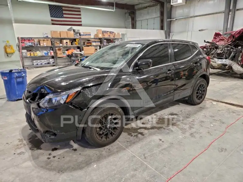 2018 Nissan ROGUE photo