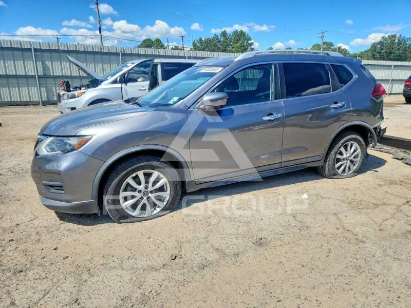 2018 Nissan ROGUE фото