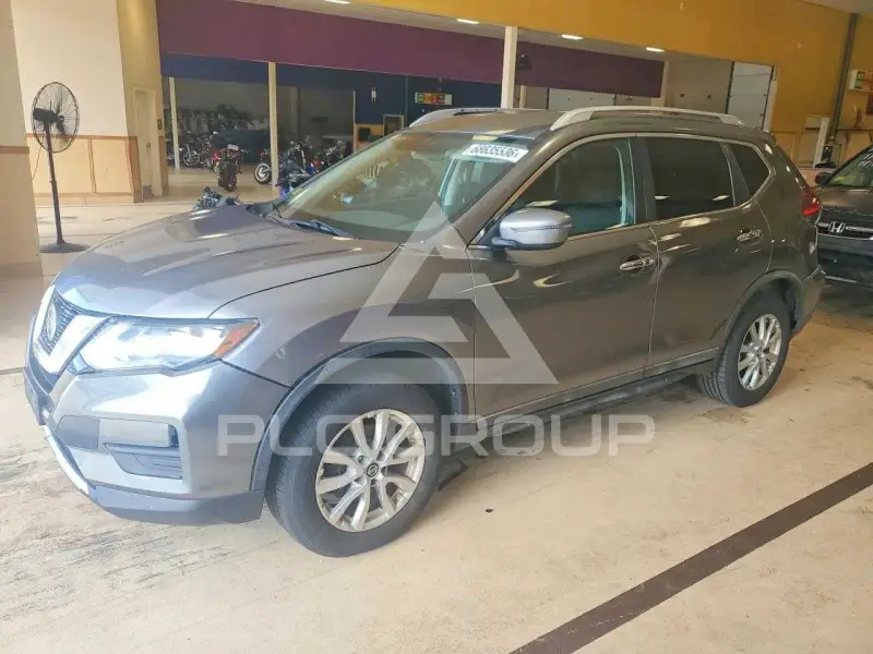 2018 Nissan ROGUE photo