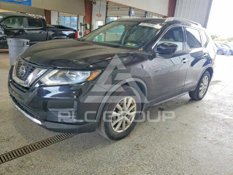 2018 Nissan ROGUE photo