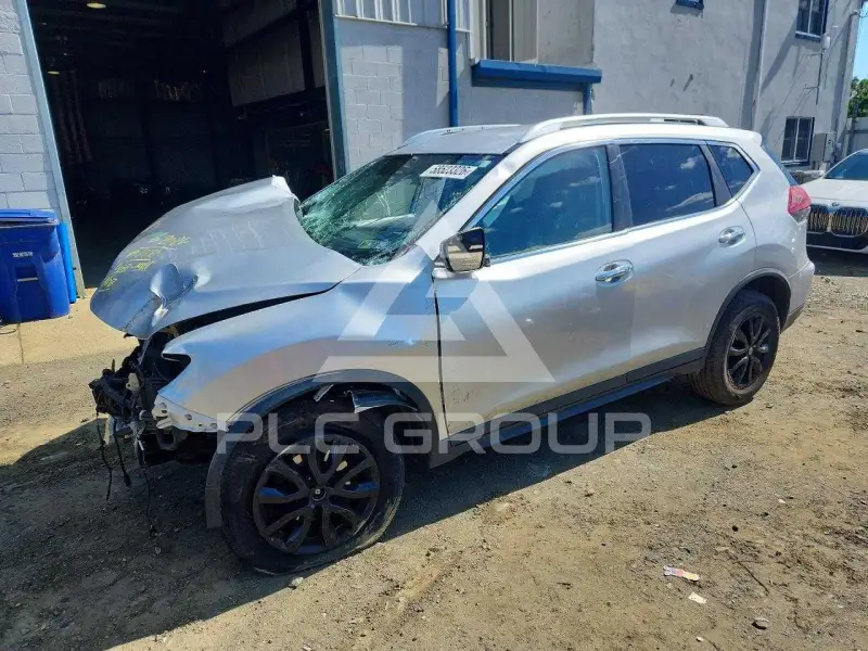 2018 Nissan ROGUE фото
