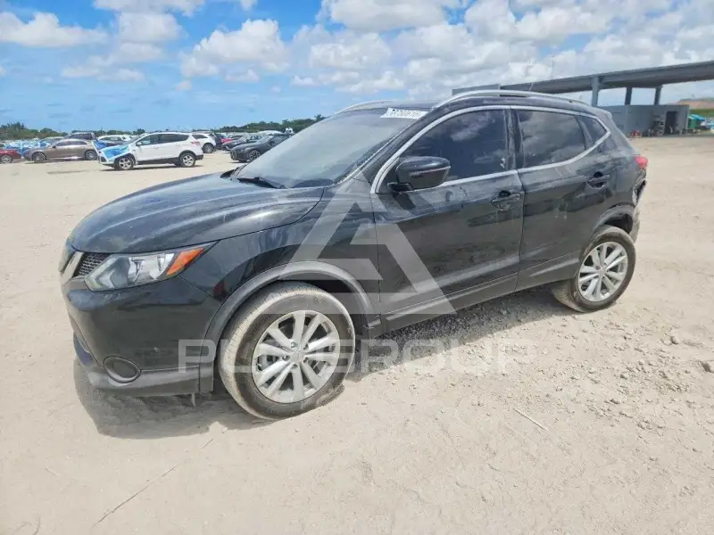 2018 Nissan ROGUE фото