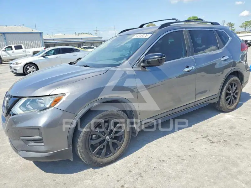 2018 Nissan ROGUE photo