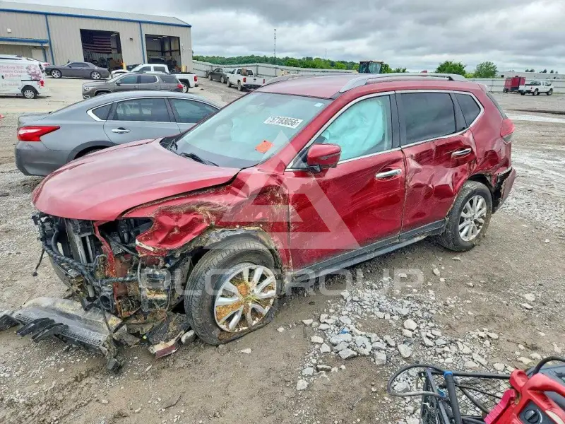 2018 Nissan ROGUE фото