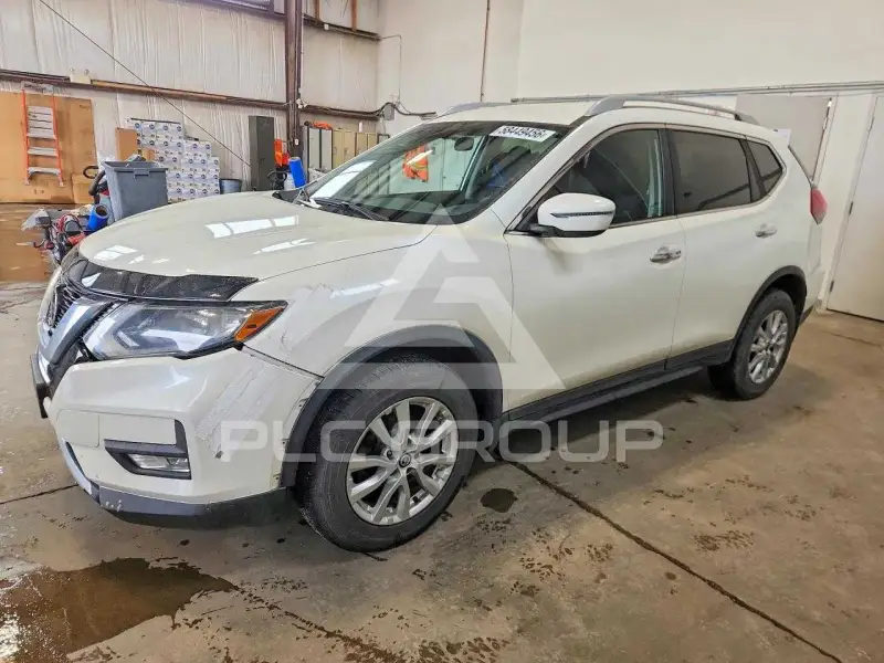 2018 Nissan ROGUE photo