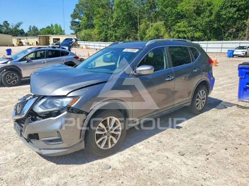 2018 Nissan ROGUE photo