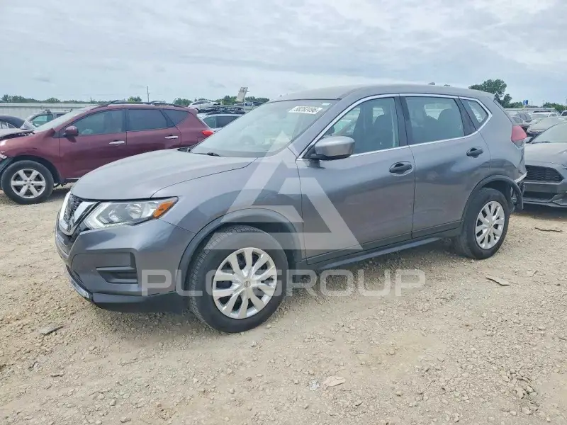2018 Nissan ROGUE photo