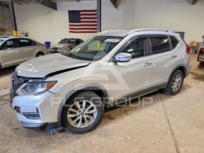 2018 Nissan ROGUE фото