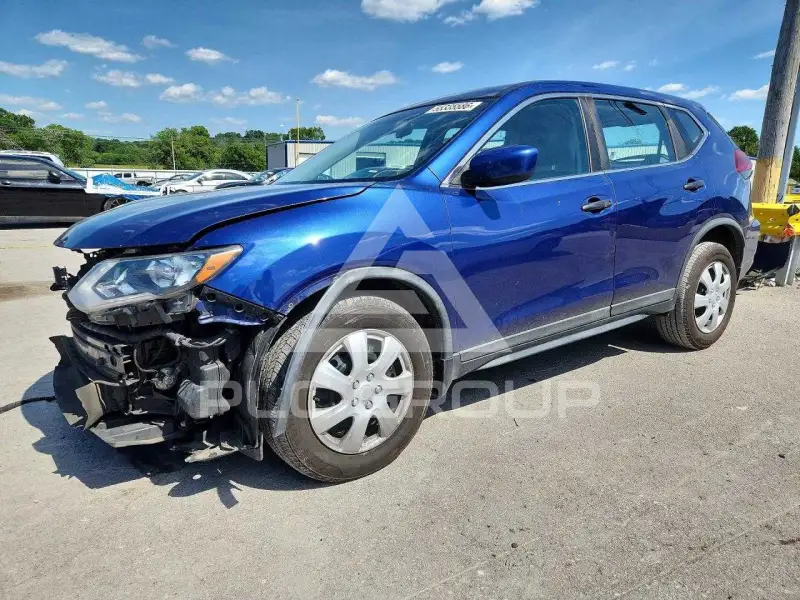 2018 Nissan ROGUE photo