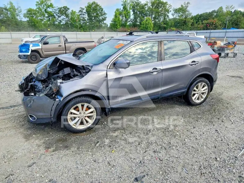 2018 Nissan ROGUE фото