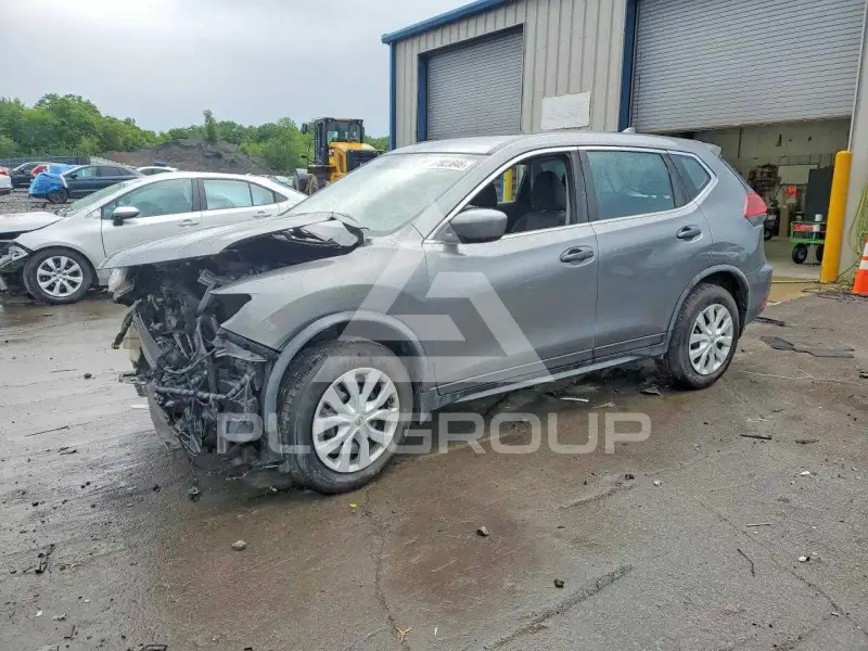 2018 Nissan ROGUE photo