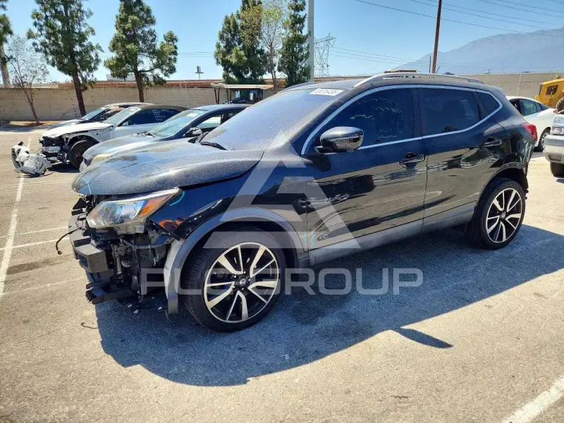 2018 Nissan ROGUE фото