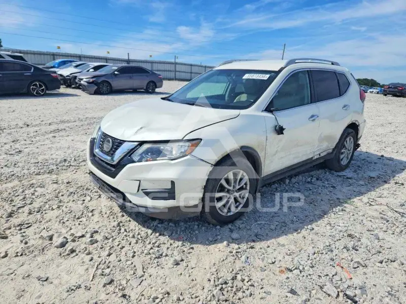 2018 Nissan ROGUE фото