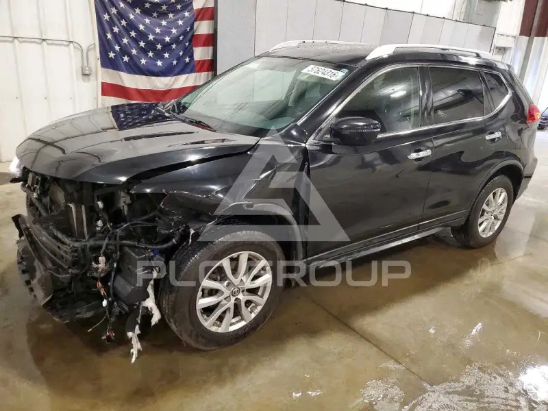 2018 Nissan ROGUE photo