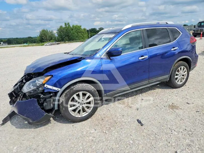 2018 Nissan ROGUE photo