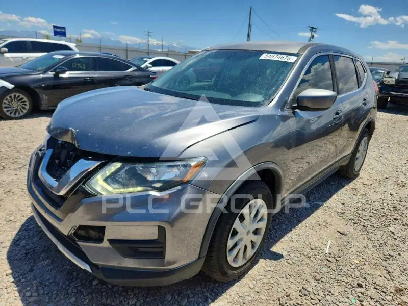 2018 Nissan ROGUE photo