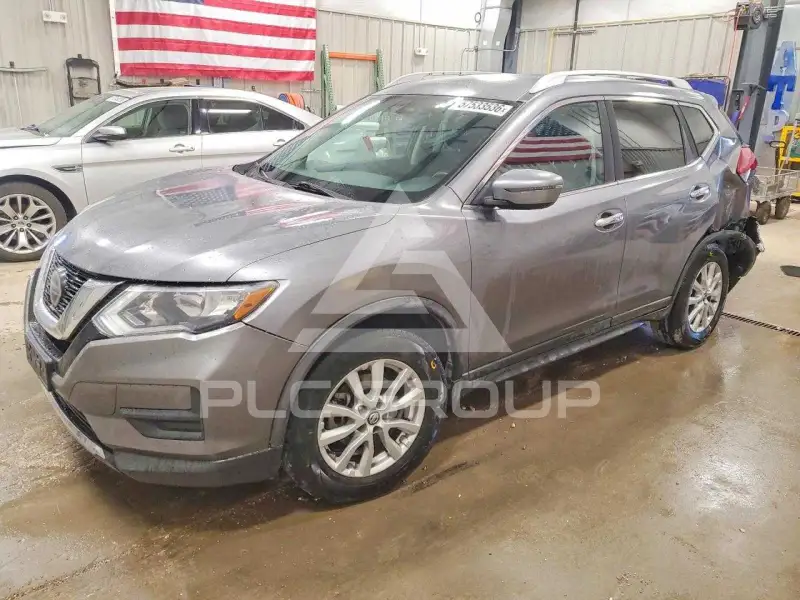 2018 Nissan ROGUE photo