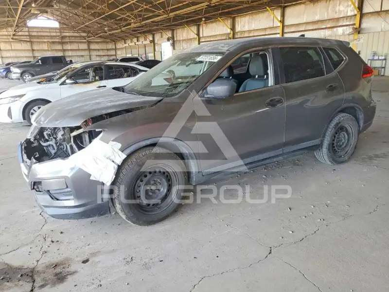2018 Nissan ROGUE photo