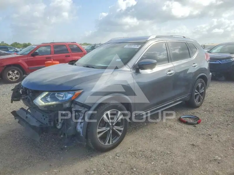 2018 Nissan ROGUE photo