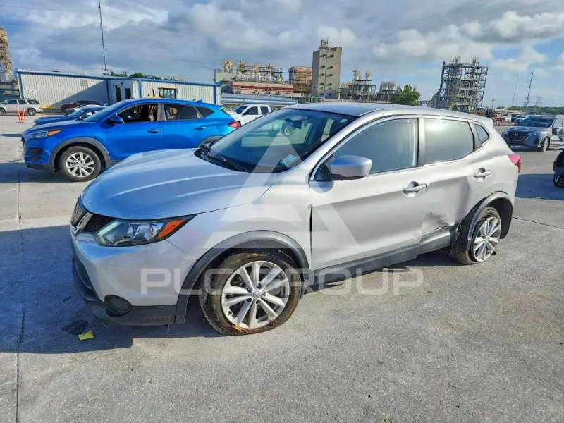 2018 Nissan ROGUE фото