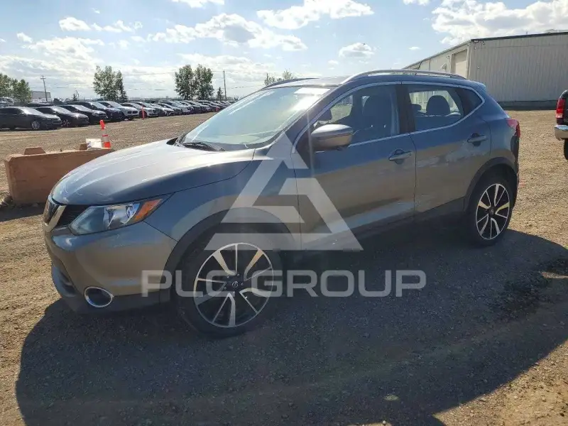 2018 Nissan ROGUE photo