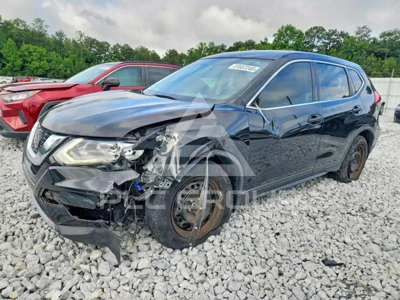 2018 Nissan ROGUE photo