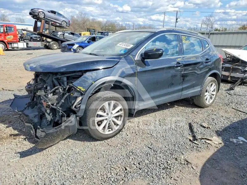 2018 Nissan ROGUE фото