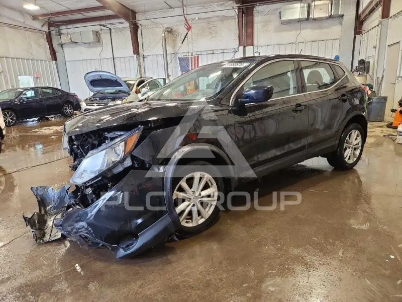 2018 Nissan ROGUE фото