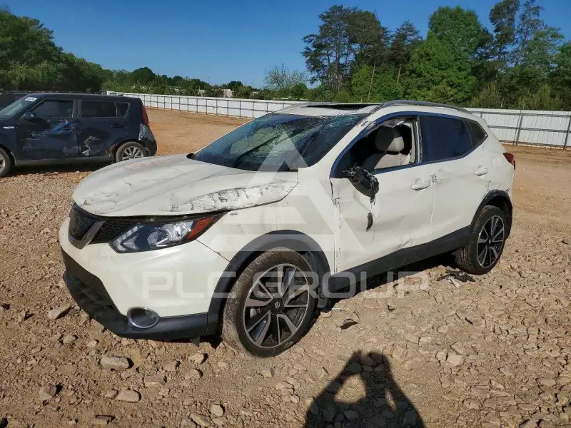 2018 Nissan ROGUE фото