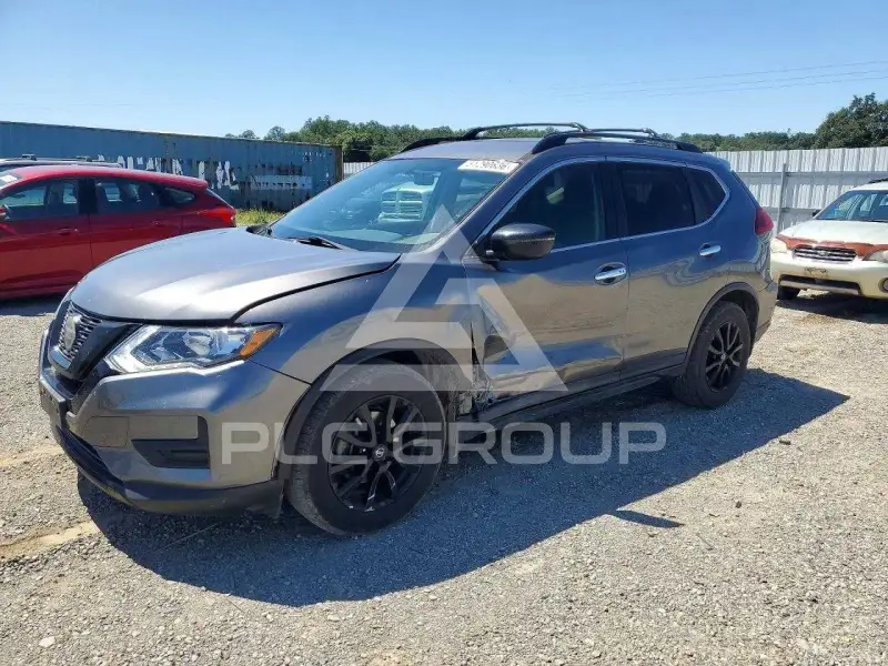 2018 Nissan ROGUE photo