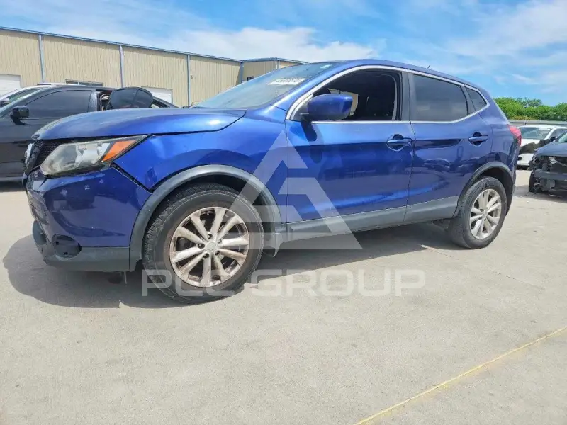 2018 Nissan ROGUE фото