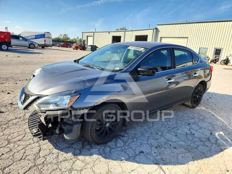 2018 Nissan SENTRA фото