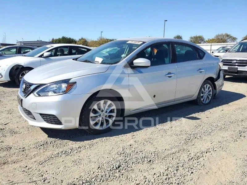 2018 Nissan SENTRA фото
