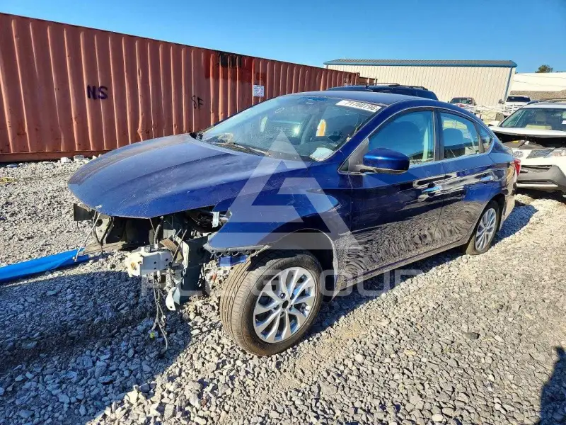 2018 Nissan SENTRA фото