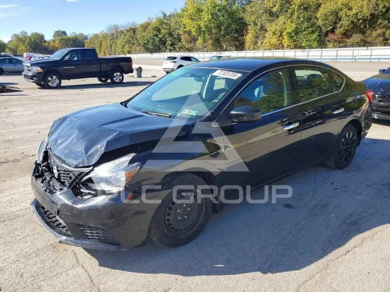 2018 Nissan SENTRA фото