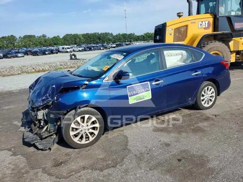 2018 Nissan SENTRA photo