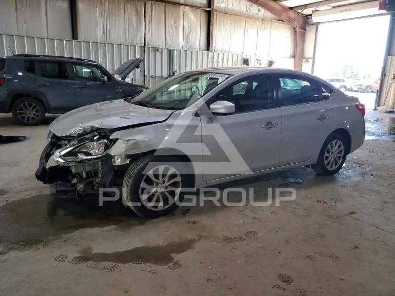 2018 Nissan SENTRA фото