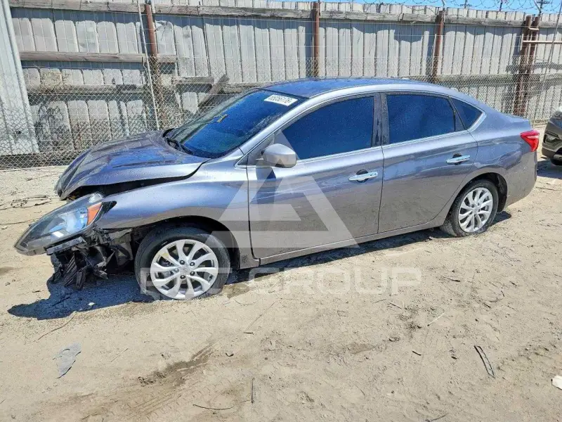 2018 Nissan SENTRA фото